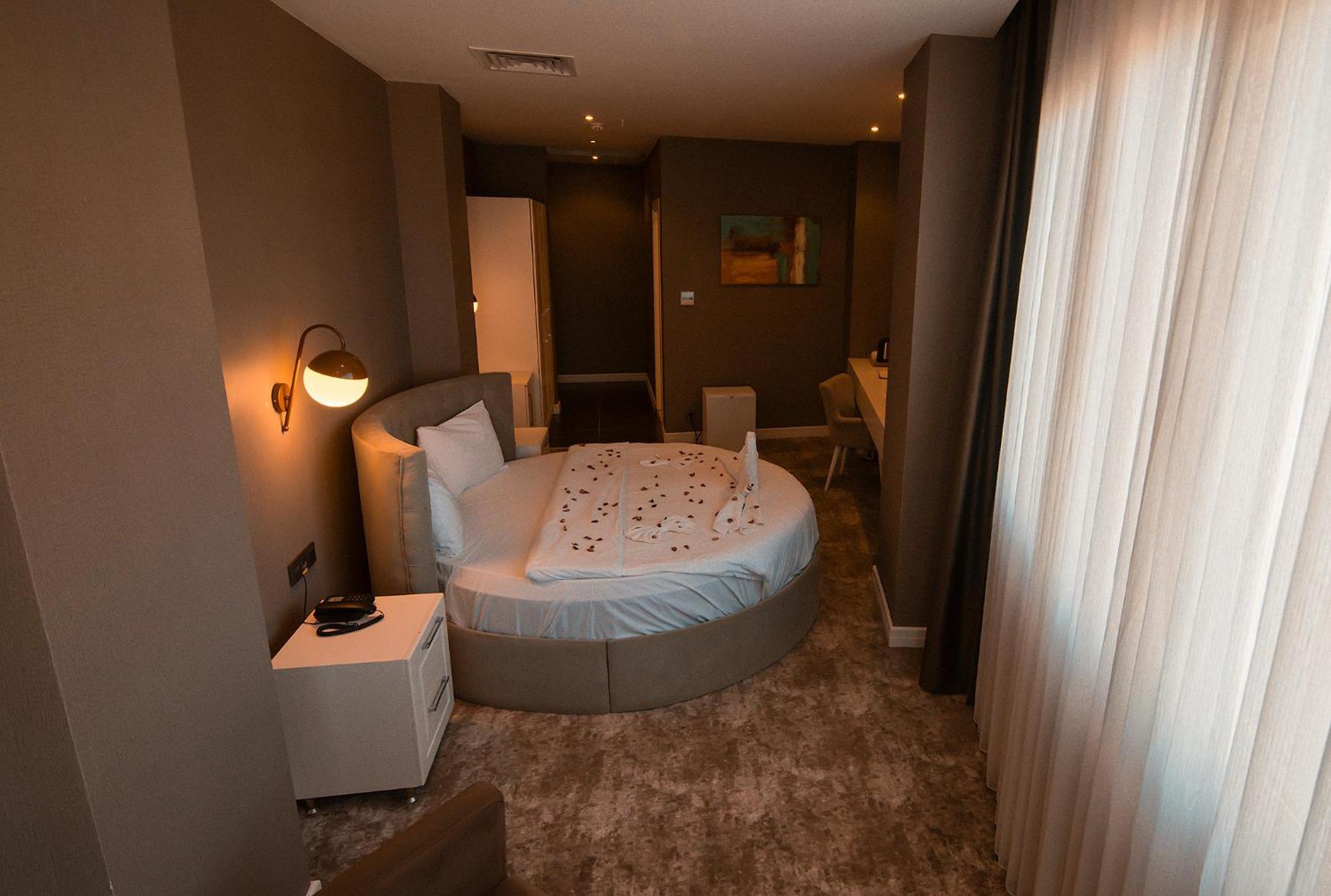 Royal Comfort Hotel Araklı Extérieur photo
